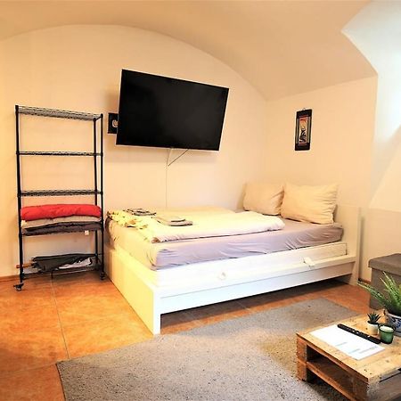 Fully Equipped Apartment Near Main Station Würzburg Eksteriør bilde