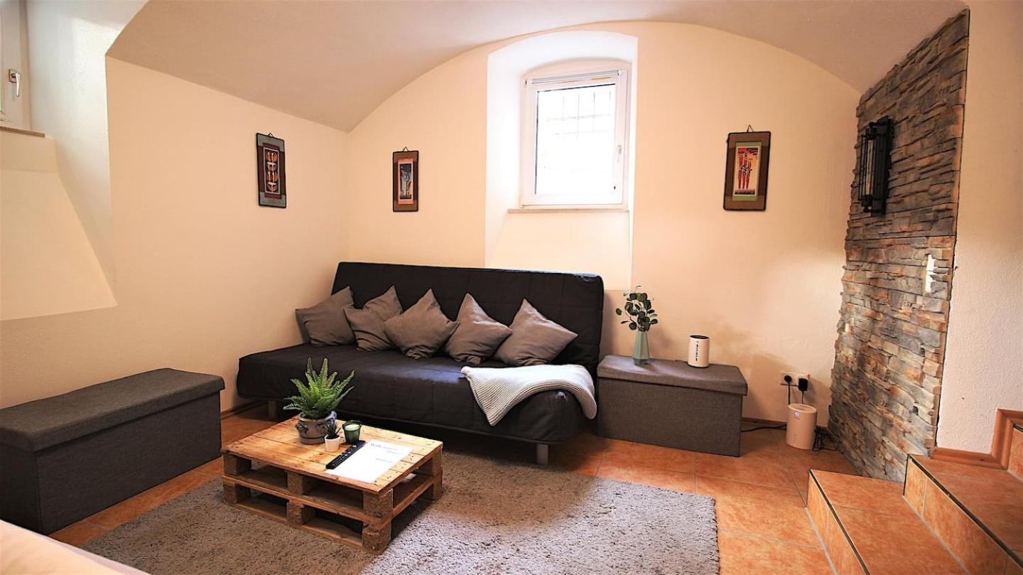 Fully Equipped Apartment Near Main Station Würzburg Eksteriør bilde